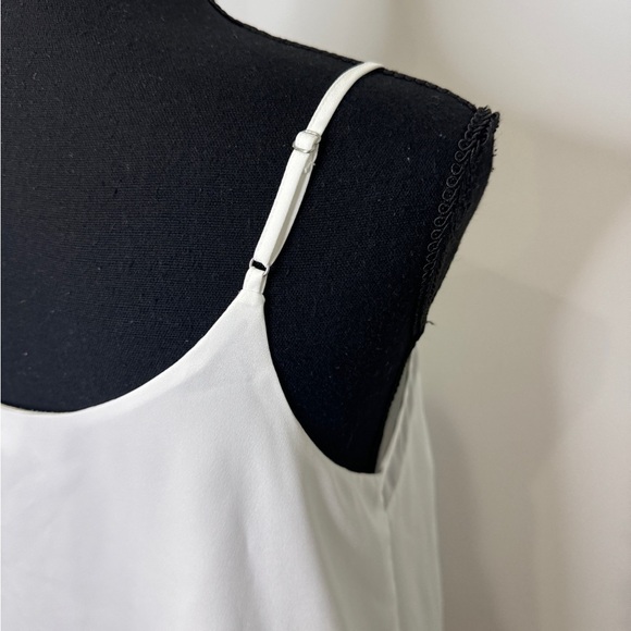 1. State White Flowy Women's Tank Top Blouse (S) - Picture 4 of 7